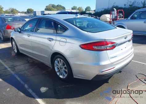 2019 Ford Fusion Hybrid Se from USA, damaged, VIN 3FA6P0LU5KR109289